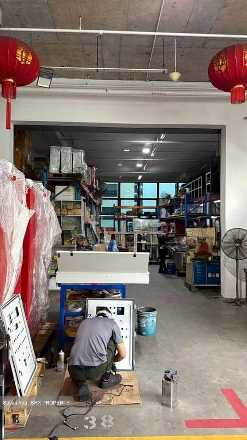 Win 5 (D27), Factory #562091771
